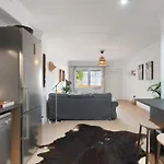 La Casa De Viajeros *