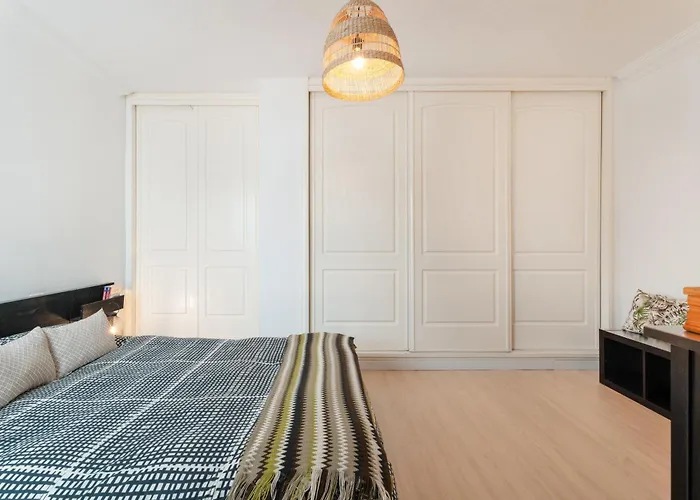 La Casa De Viajeros * פונטה דל הידלגו